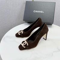26S Suede Pumps