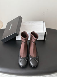 26B Sock Boots