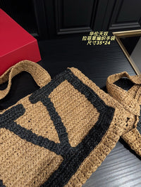 Garavani Viva Crochet Tote Bag