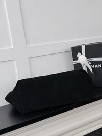 26C Suede Shopping Tote