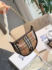 Mini Highlands Chain Bag