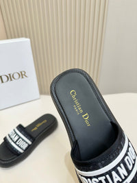 Dway Slides
