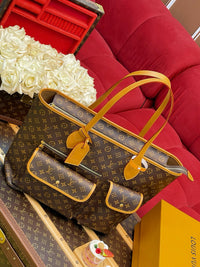 Nevereverfull Cargo Bag