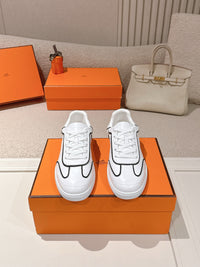 Boomerang Sneakers