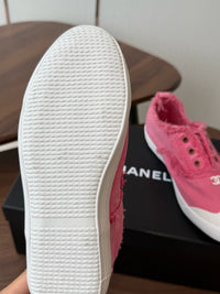 26S Slip-on Sneakers