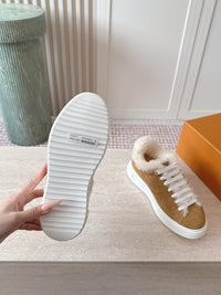 26S Time Out Sneakers