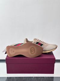 Tempo Sneakers