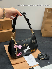 Teri Shoulder Bag