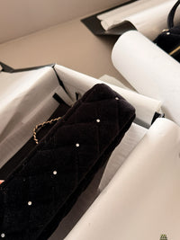 Pearl Crush Velvet Bag
