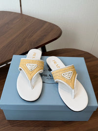 26S Leather Thong Sandals