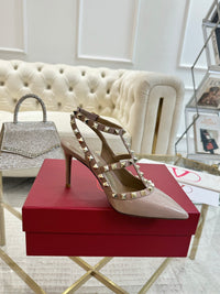 Garavani Rockstud Patent Leather Pumps 10cm