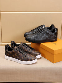 Low Top Sneakers