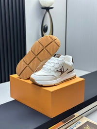 Classic Trainers