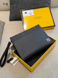 Squared Clutch