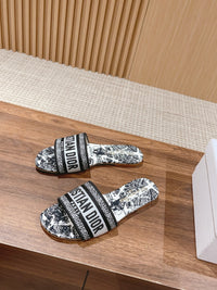 Dway Slides
