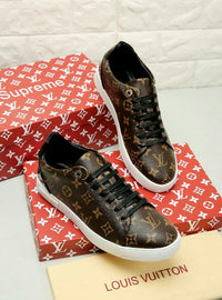 Low Top Sneakers
