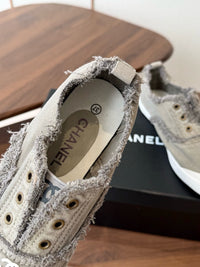 26S Slip-on Sneakers