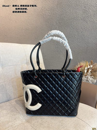 Cambon Ligne Tote Bag Calfskin