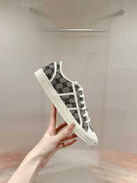 Low Top Sneakers