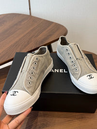 26S Slip-on Sneakers