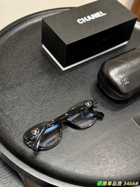 Heart Logo Oval Optical Glasses
