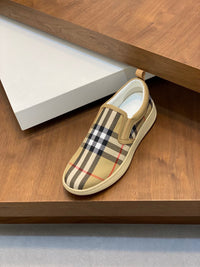 Vintage Check Slip-On Sneakers