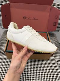 Fast Walk Sneakers