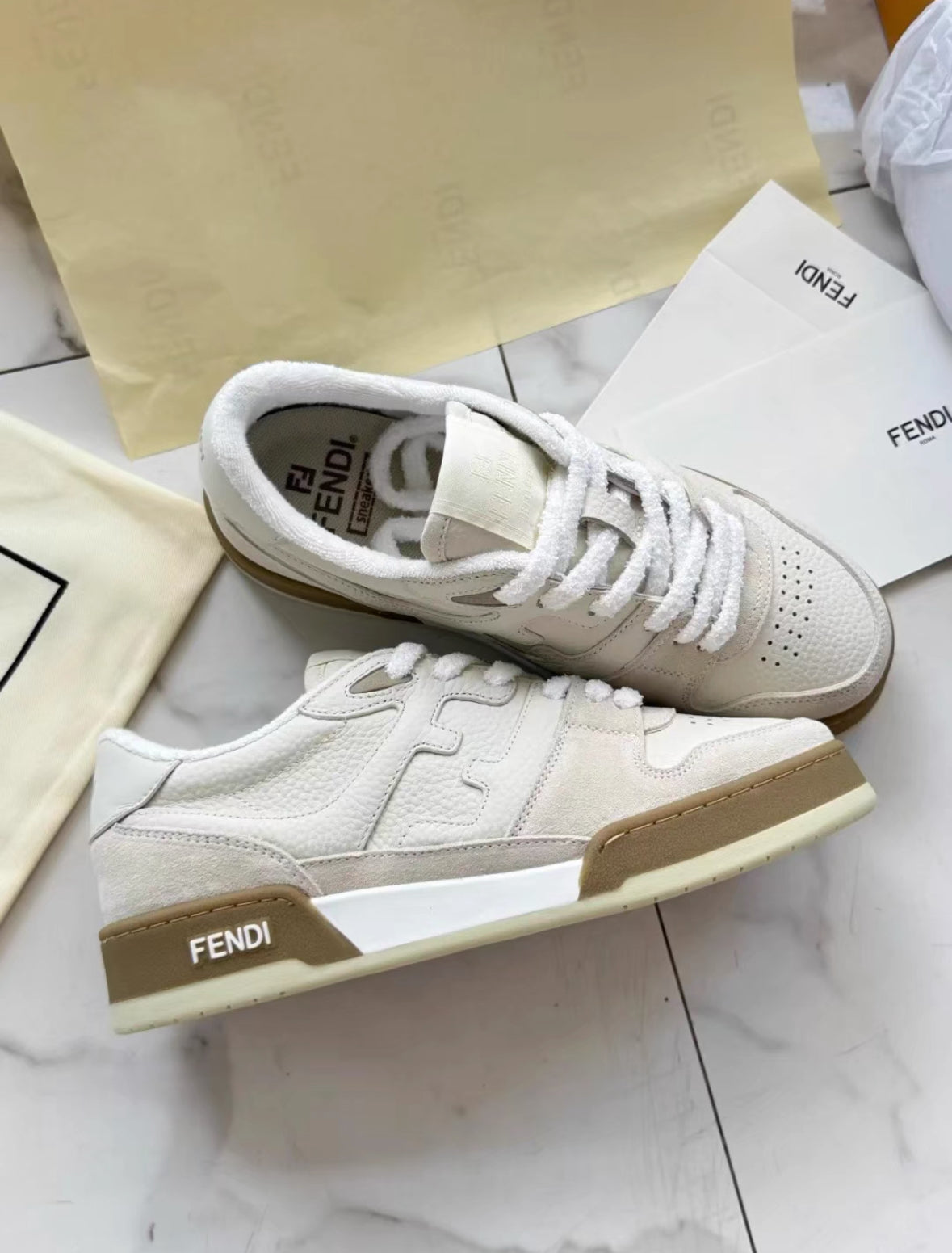 Match Low-Top Sneakers