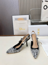 26S Slingback Pumps