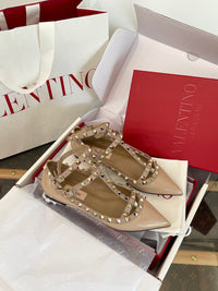 Garavani Rockstud Ballet Flats