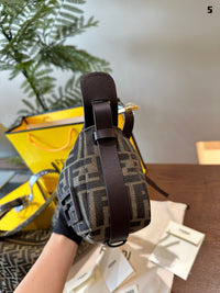 Simply Shoulder Bag