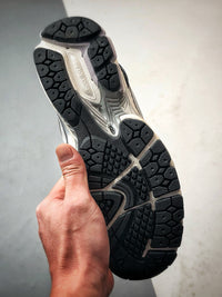 NB1906R Sneakers