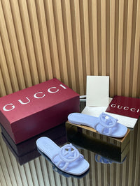 Interlocking G Slide Sandals