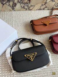 Emblème Shoulder Bag