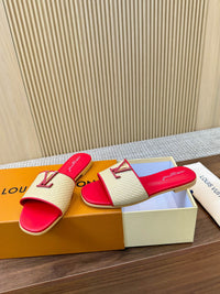 Capri Flat Mules