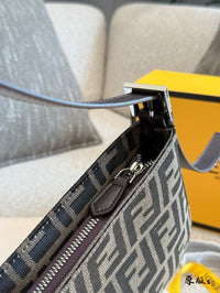Flat Baguette Pouch