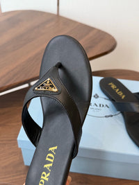 26S Leather Thong Sandals