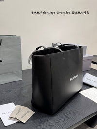 Everyday North-South Tote