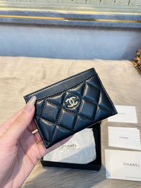 Classic Card Holder