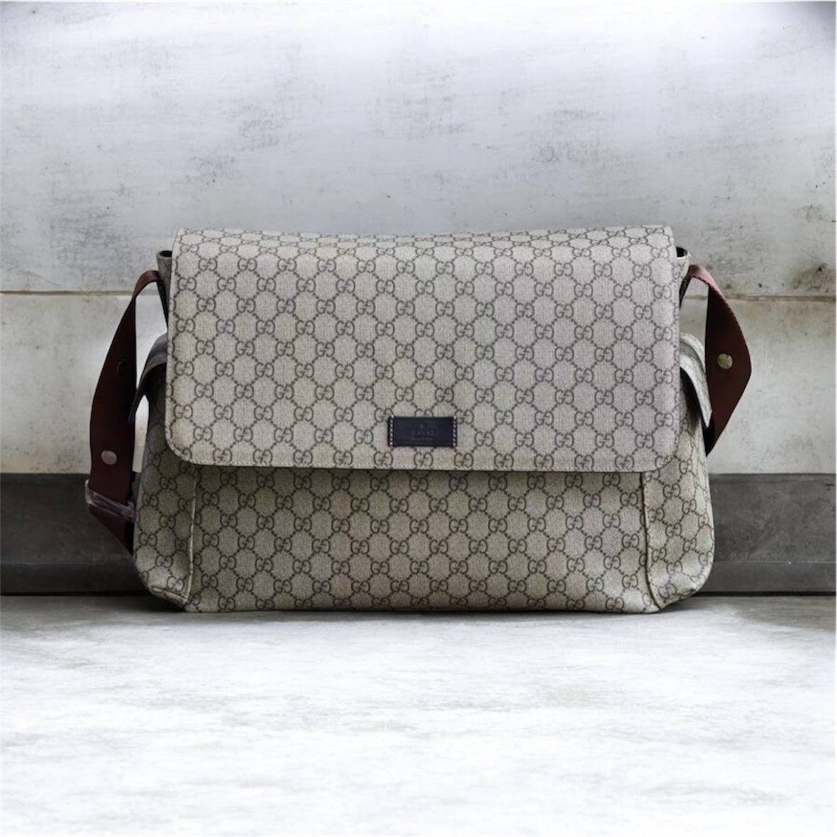 Supreme Changing Bag