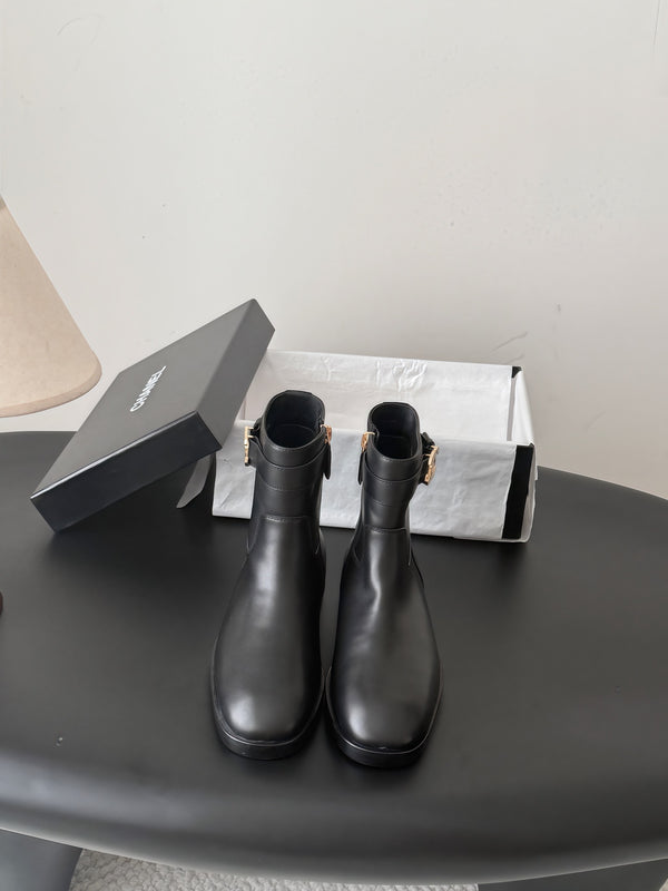 26K Leather Boots
