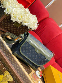 Courrier Messenger