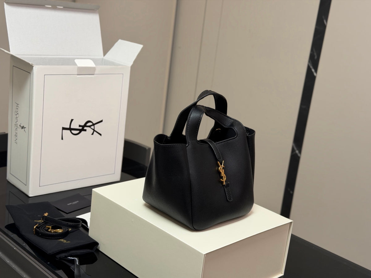Le 5 à 7 Baby Bea Bag