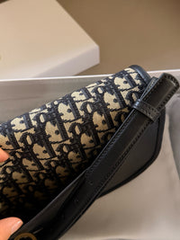 Médaillon Flap Bag