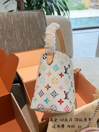 Multicolore Petit Noé Shoulder Bag