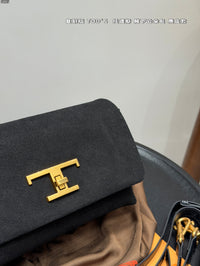 T Timeless Flap Bag
