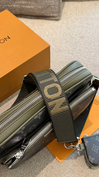Trio Messenger Bag