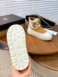 Classic Mini Lace-Up Weather Boots