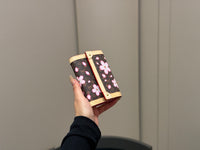 TM Victorine Wallet