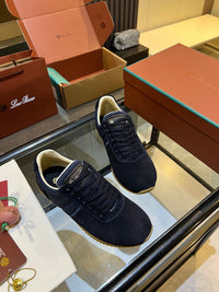Fast Walk Sneakers